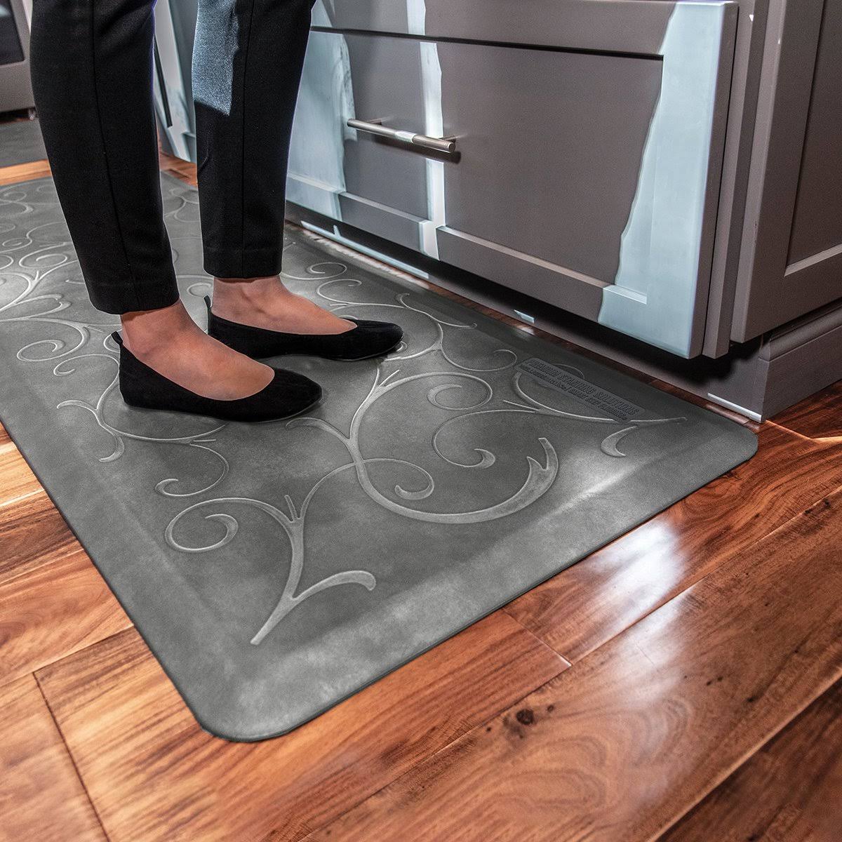 Silver Leaf Studio Scalloped Mat P74406