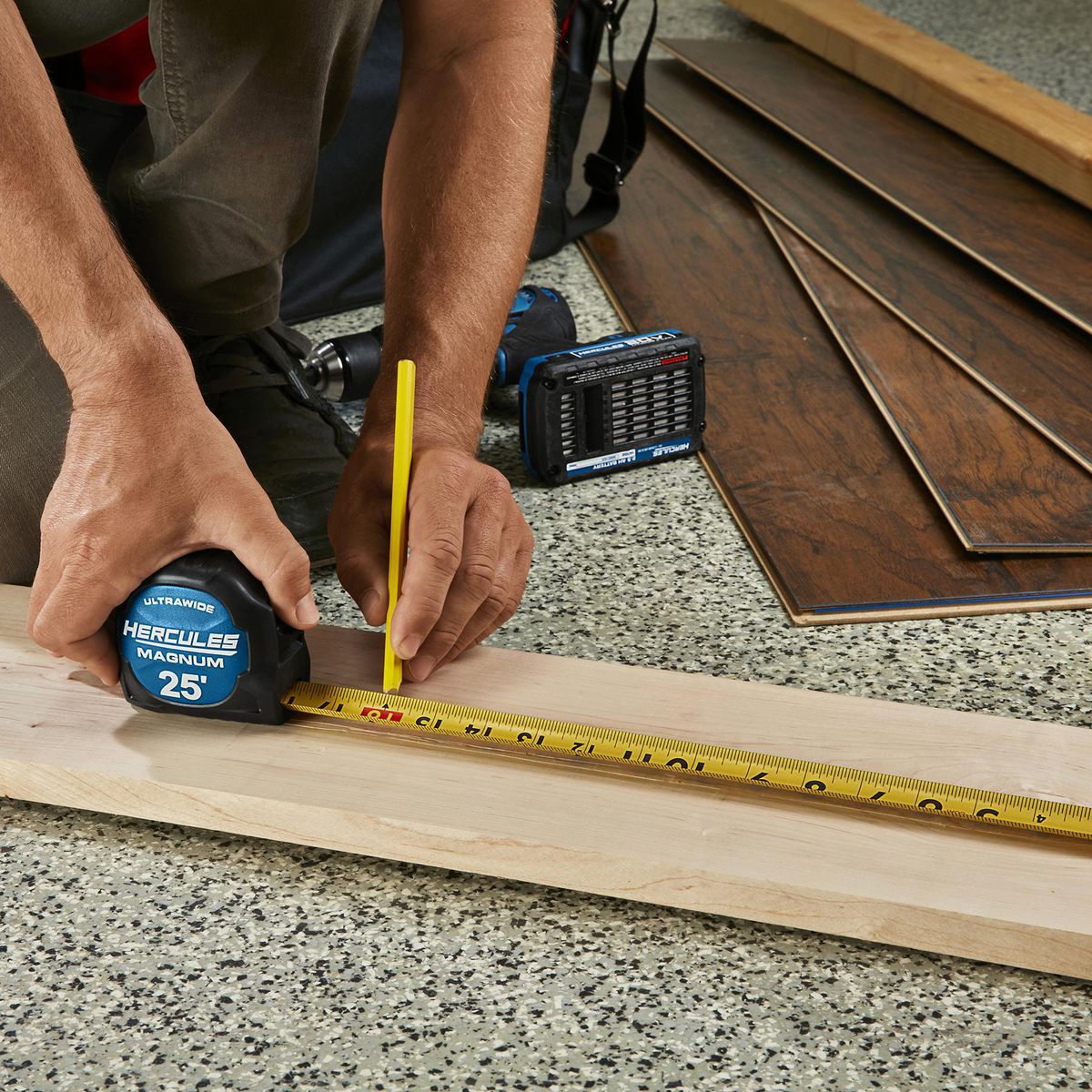 25 ft. x 1-1/4 in. Tape Measure with Double Hook Z5413