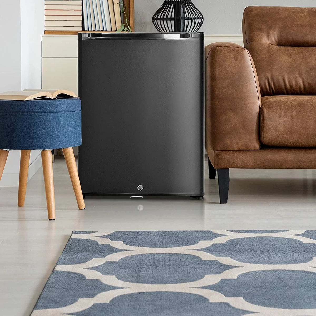1.6 Cu.ft Black Mini Refrigerator P895278