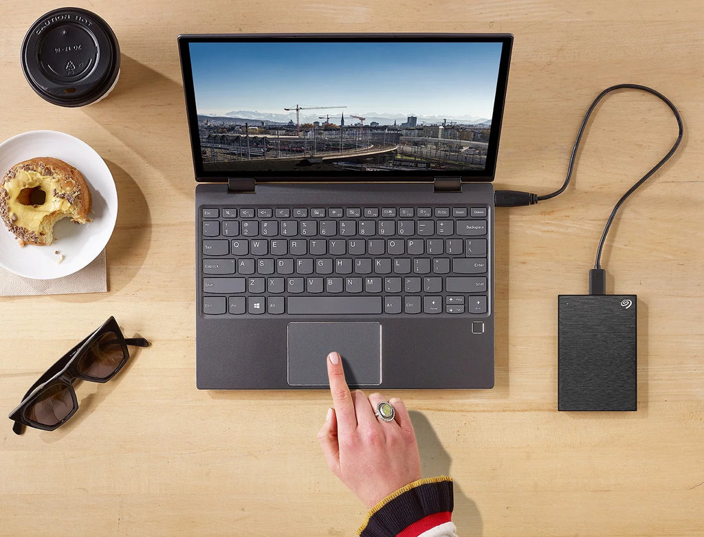 1TB Portable External Hard Drive USB 3.0 Black R8185