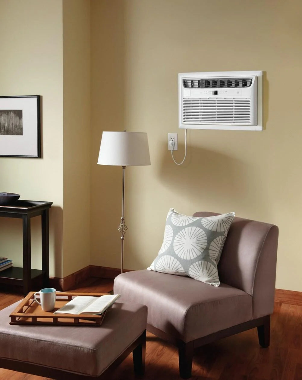 12,000 BTU Built-In Room Air Conditioner D46392