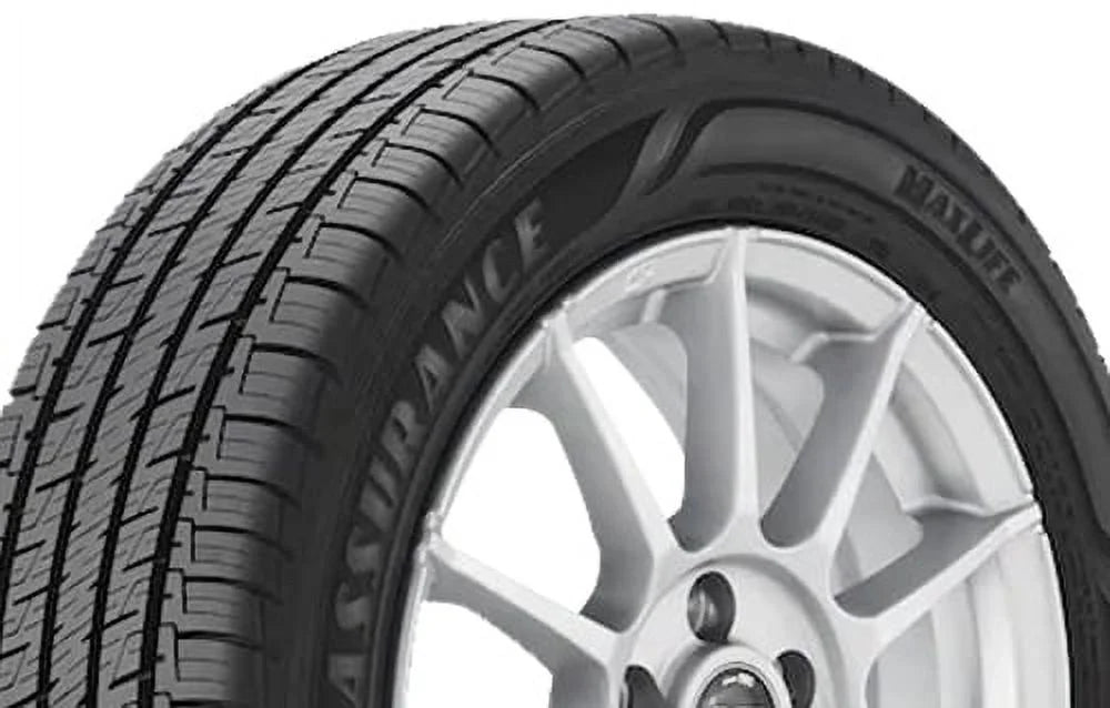 235/45R19 95H All-Season Tire P769