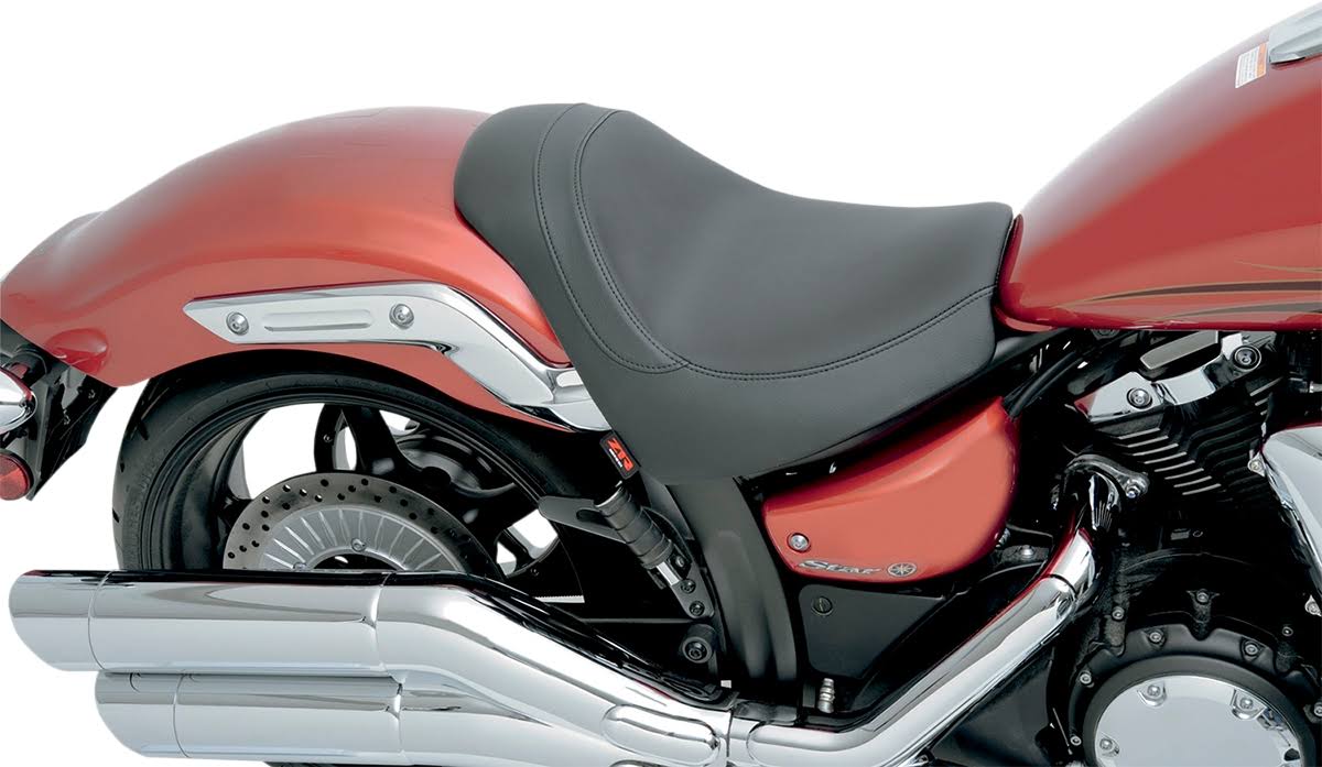 Smooth Low-Profile Solo Seat K64548