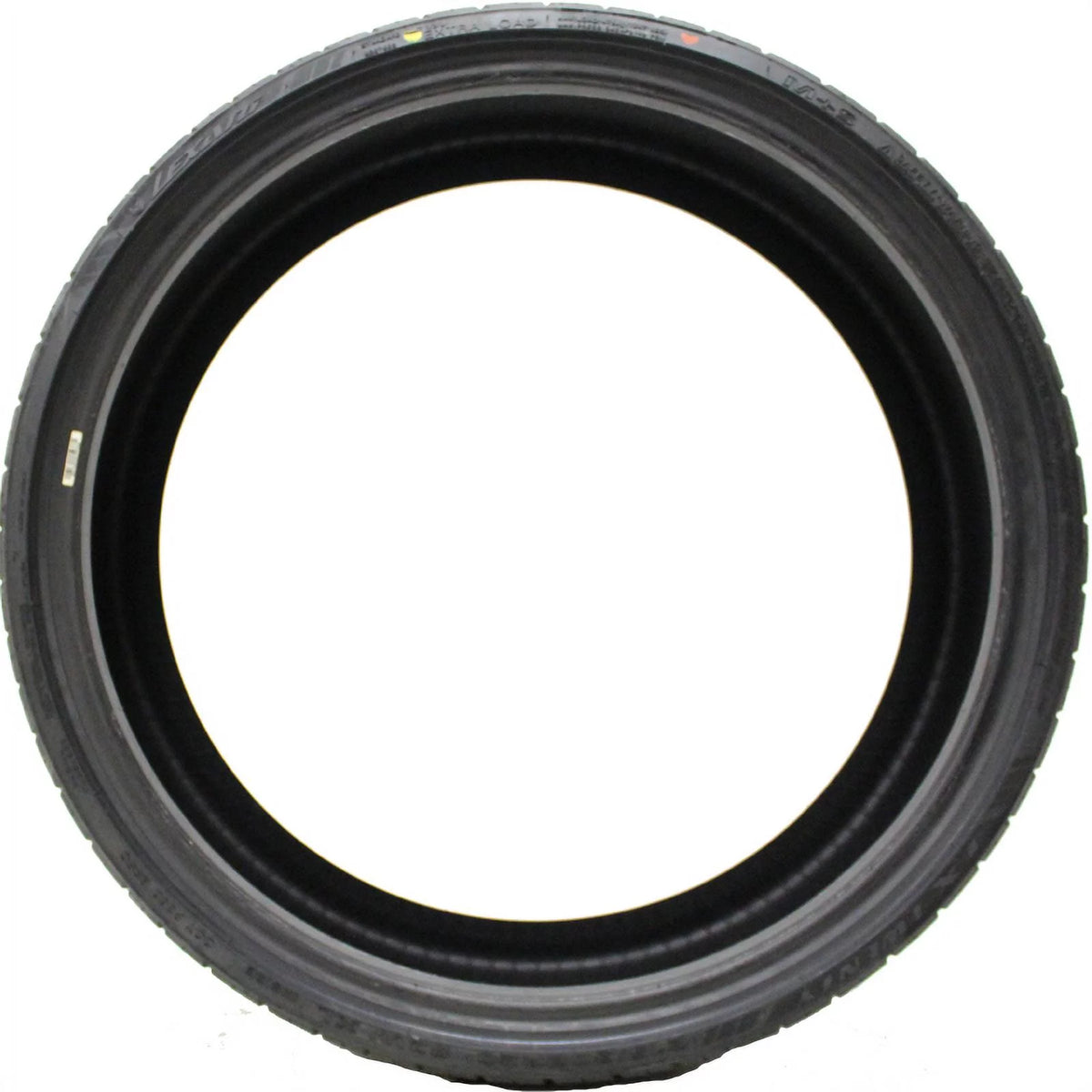 225/40ZR19 93W XL Passenger Tire Y7923