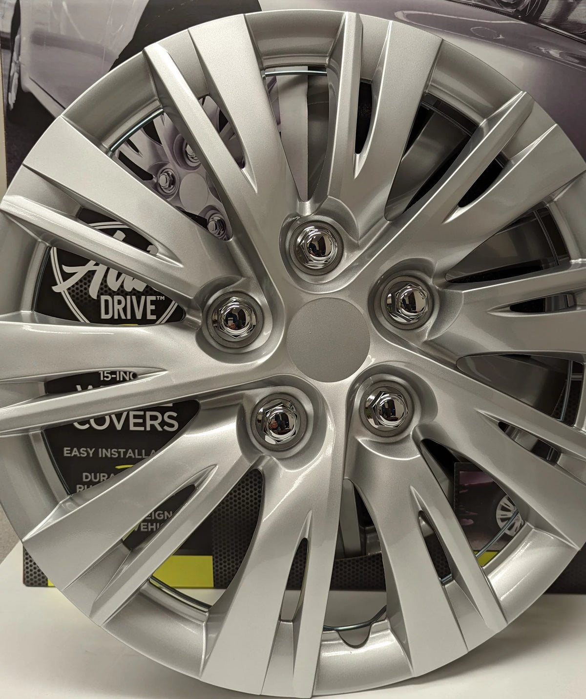 15-inch Wheel Cover Silver Alloy Finish N367