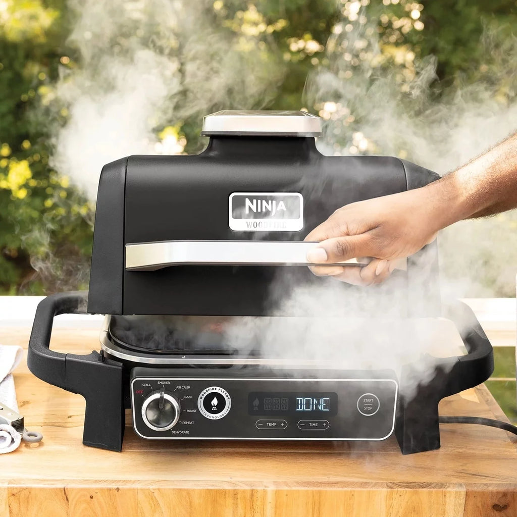7-in-1 Outdoor Grill & Smoker A914234
