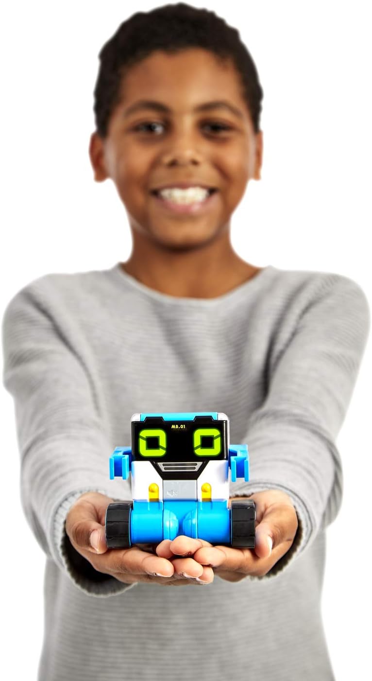 Interactive Remote Control Robot with Accessories Y704943