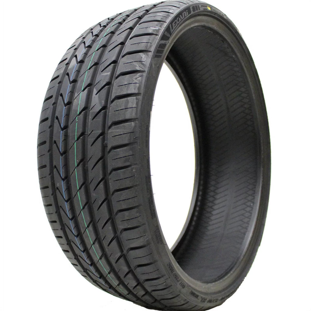 225/40ZR19 93W XL Passenger Tire Y7923