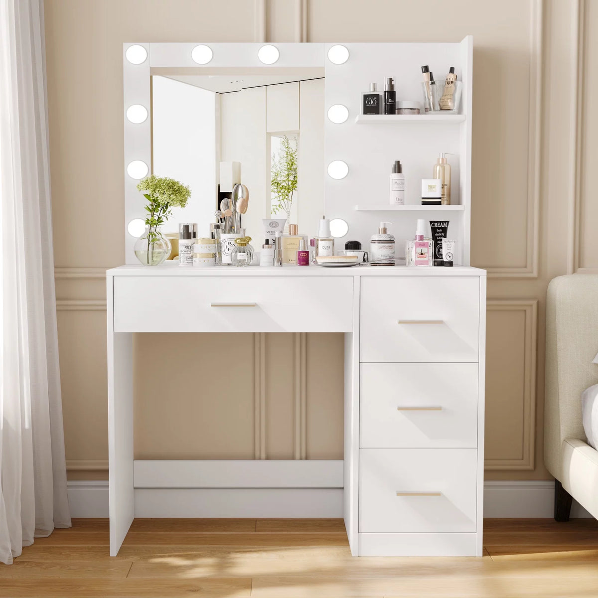 White Makeup Vanity Table with Lighted Mirror and 4 Drawers G532