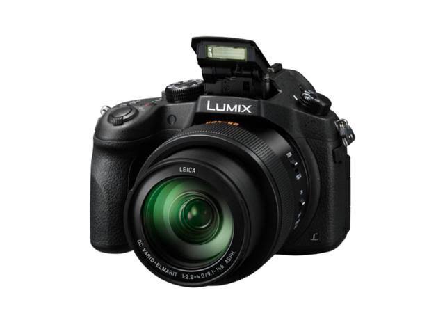 16x Long Zoom Digital Camera (Black) with 32GB SD Card Y79425