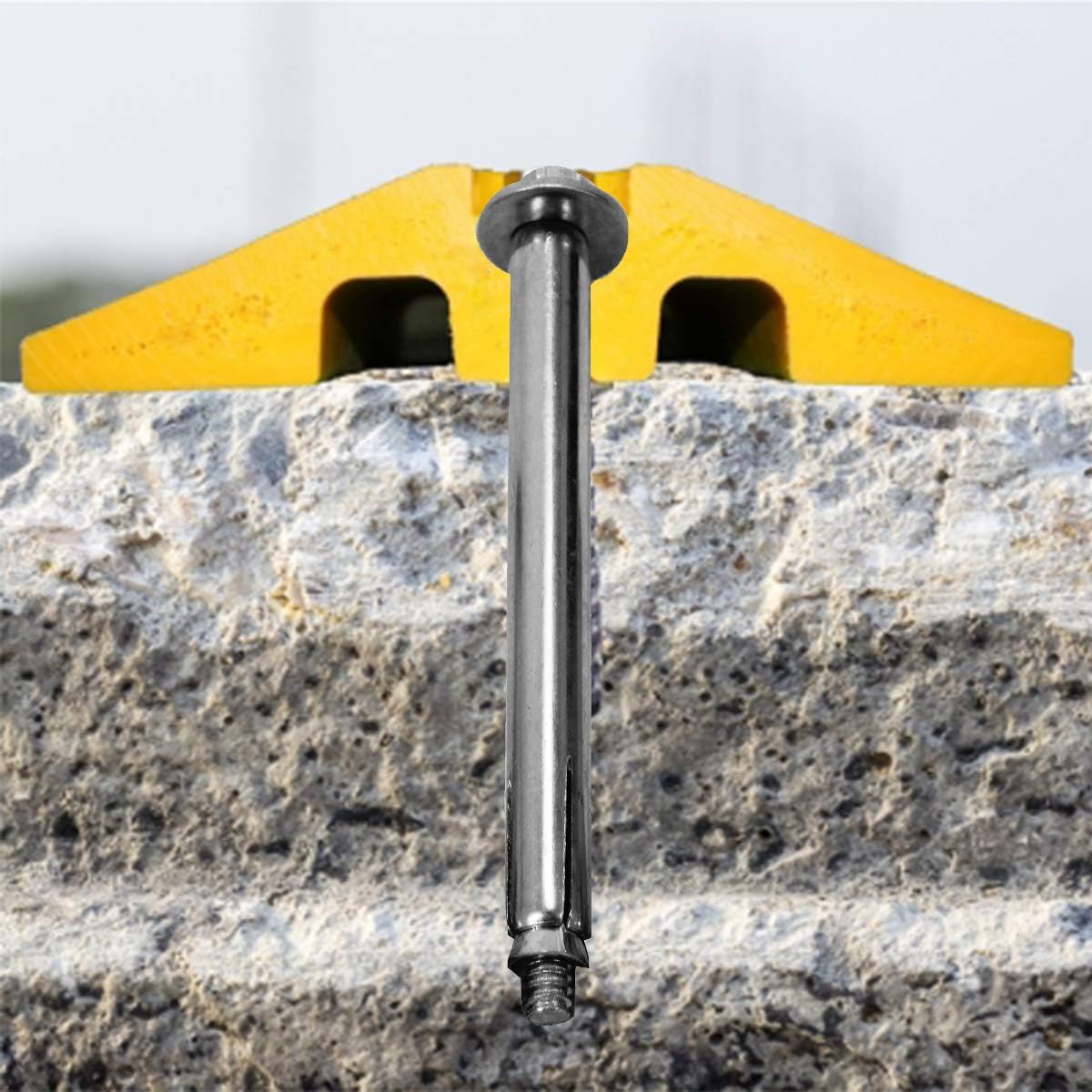 2 Channel Heavy Duty Rubber Speed Bumps with 3 Bolts, Pack of 2 L5244