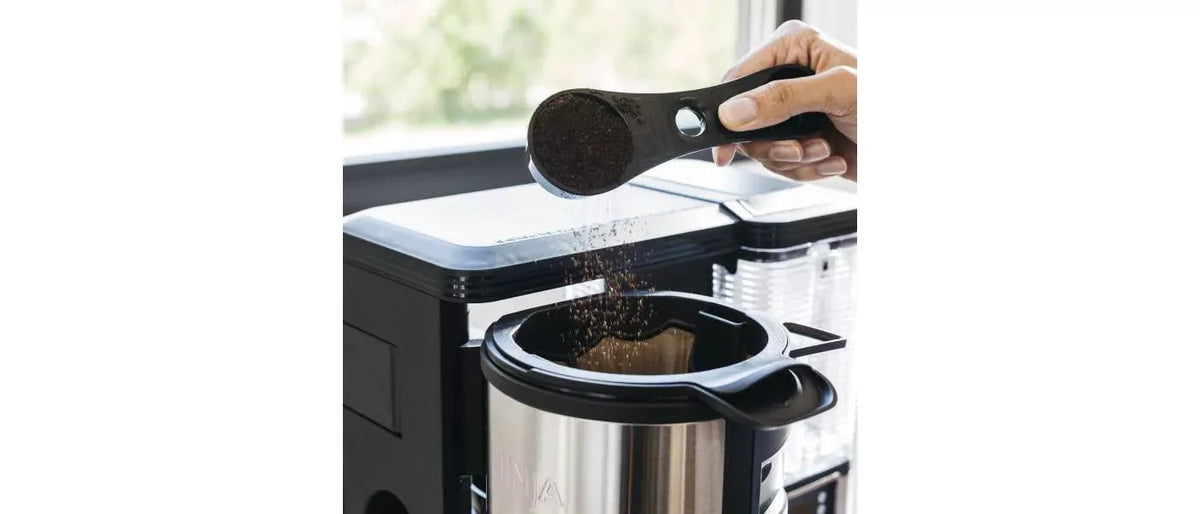 Hot & Iced Coffee Maker W982309