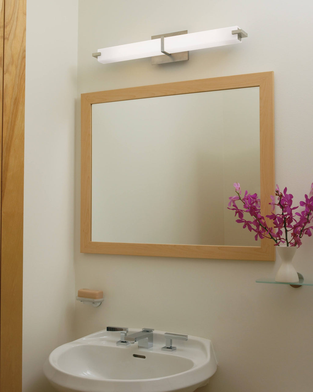 Antique Bronze Metro Bath P8825